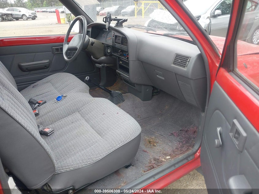 1993 Toyota Pickup 1/2 Ton Short Wheelbase VIN: JT4RN81A9P5159210 Lot: 39506308