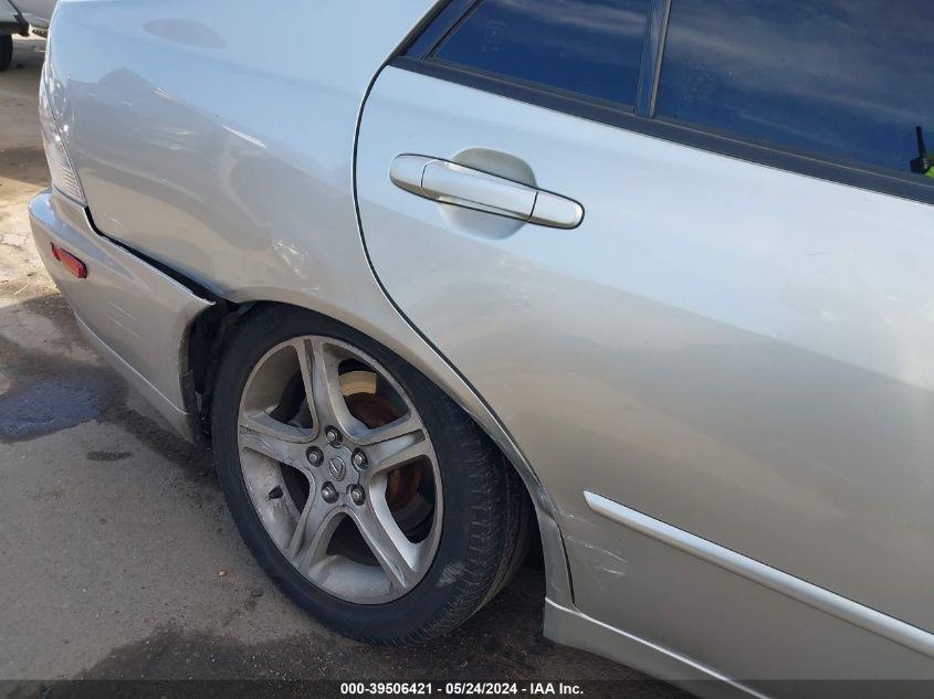 2002 Lexus Is 300 VIN: JTHBD192320061173 Lot: 39506421