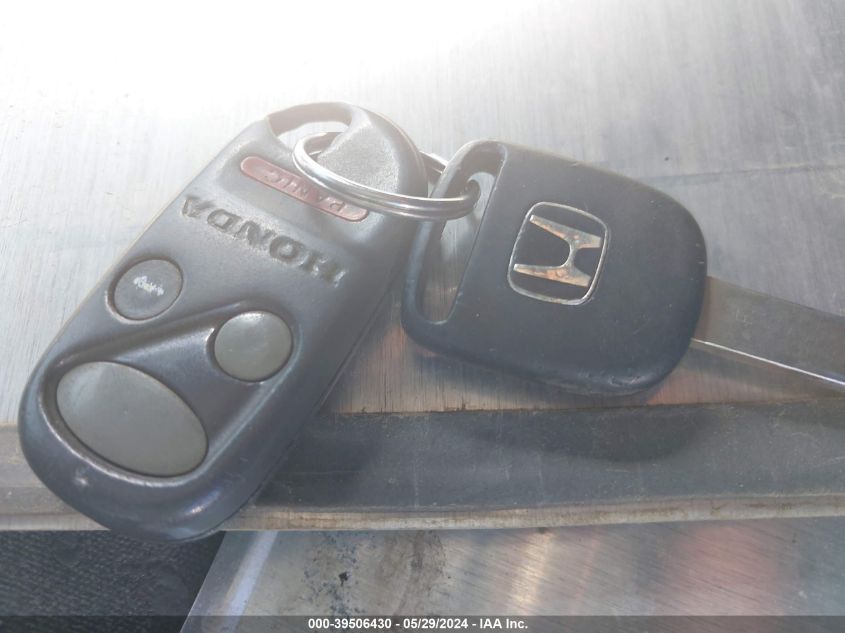 2003 Honda Cr-V Ex VIN: JHLRD788X3C028053 Lot: 39506430