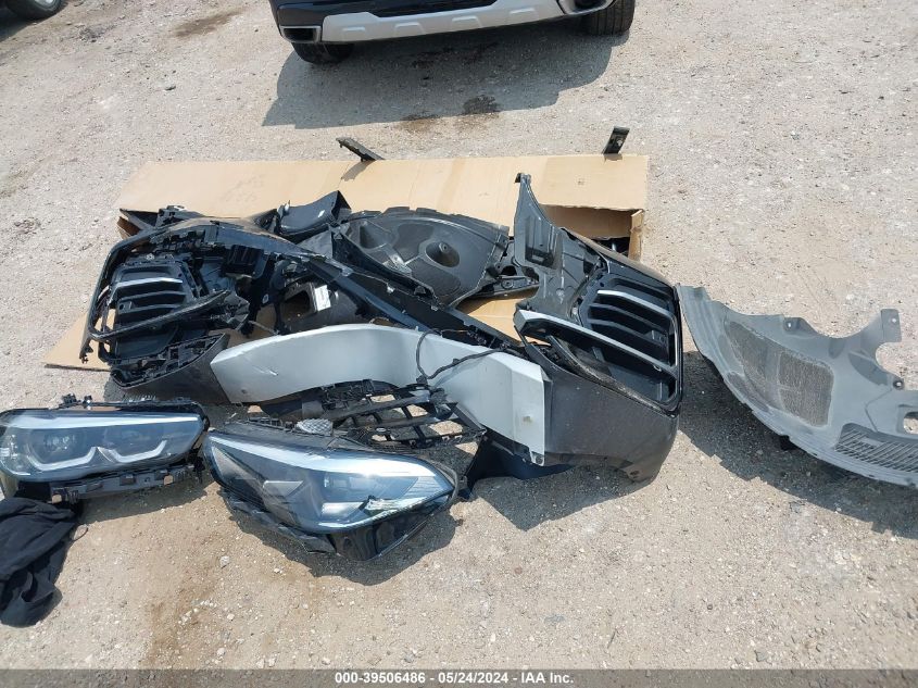 2023 BMW X5 Phev xDrive45E VIN: 5UXTA6C08P9P61209 Lot: 39506486