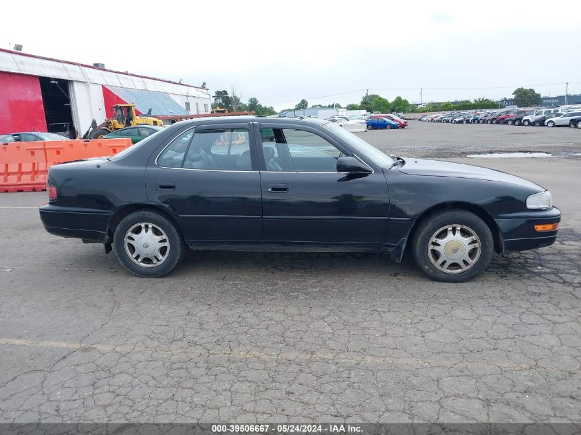 1993 Toyota Camry Xle VIN: 4T1VK13E0PU098250 Lot: 39506667