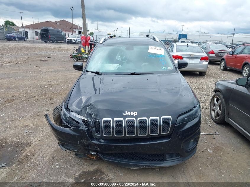 2019 Jeep Cherokee Latitude Plus 4X4 VIN: 1C4PJMLB0KD412849 Lot: 39506699