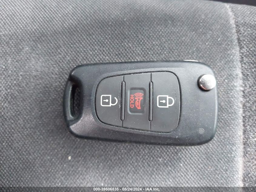 2013 KIA SOUL + - KNDJT2A61D7536480