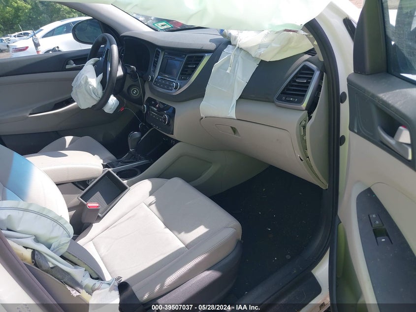 2018 HYUNDAI TUCSON SE - KM8J23A41JU773258