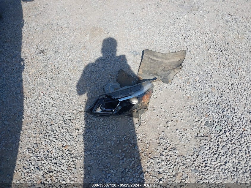 2017 Chevrolet Malibu 1Lt VIN: 1G1ZE5ST5HF268850 Lot: 39507120