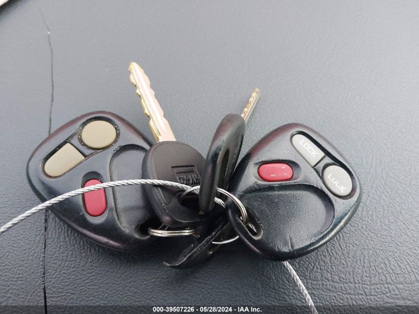 2000 GMC Sierra 1500 Sle VIN: 2GTEK19T0Y1355740 Lot: 39507226