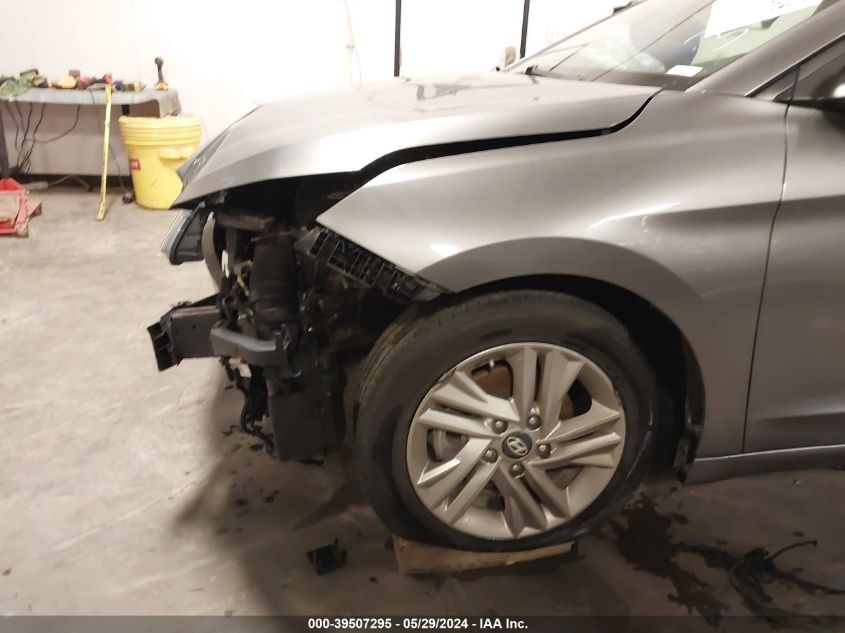 2019 Hyundai Elantra Sel VIN: 5NPD84LF3KH445601 Lot: 39507295