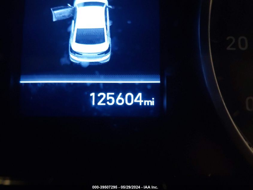 2019 Hyundai Elantra Sel VIN: 5NPD84LF3KH445601 Lot: 39507295