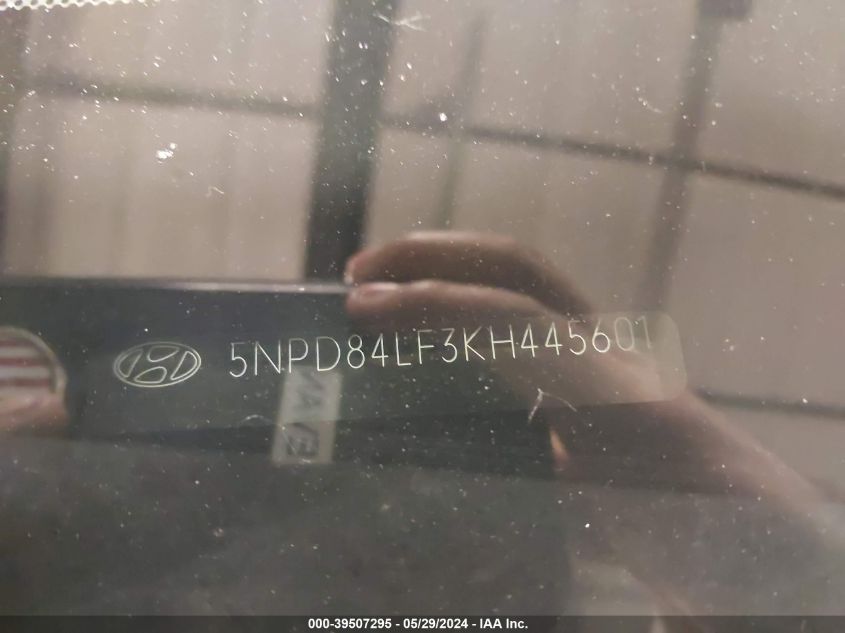 2019 Hyundai Elantra Sel VIN: 5NPD84LF3KH445601 Lot: 39507295