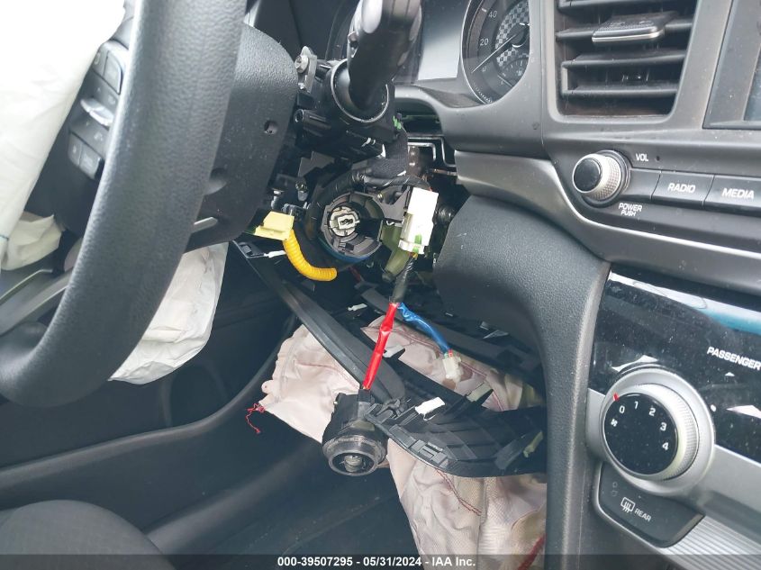 2019 Hyundai Elantra Sel VIN: 5NPD84LF3KH445601 Lot: 39507295