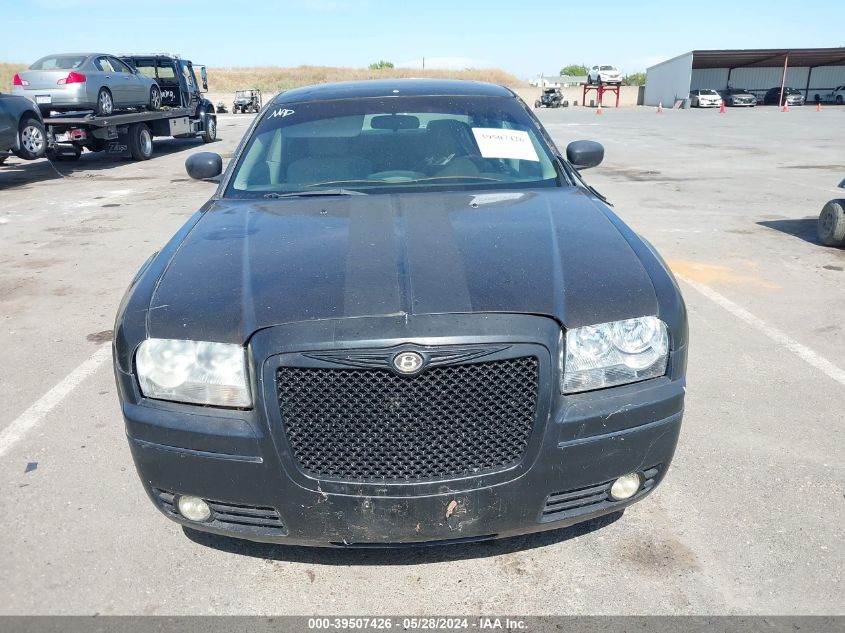 2005 Chrysler 300 Touring VIN: 2C3JA53G15H621536 Lot: 39507426