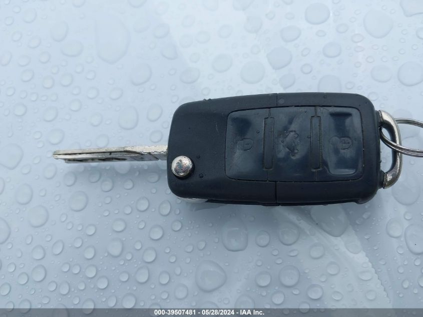 2003 Volkswagen Passat Gls VIN: WVWVD63B63E460832 Lot: 39507481