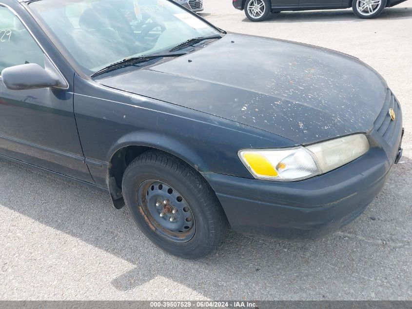 4T1BG22K0VU824204 1997 Toyota Camry Le