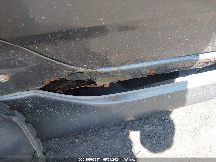 2005 Toyota Corolla Ce/Le/S VIN: 2T1BR32E25C484131 Lot: 39507587