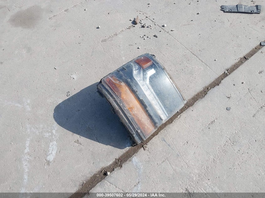 2017 Chevrolet Silverado 1500 2Lt VIN: 1GCVKREC6HZ140956 Lot: 39507602