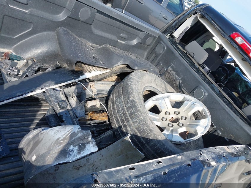 2017 Chevrolet Silverado 1500 2Lt VIN: 1GCVKREC6HZ140956 Lot: 39507602