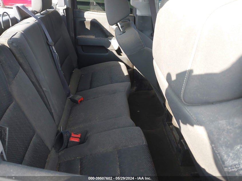 2017 Chevrolet Silverado 1500 2Lt VIN: 1GCVKREC6HZ140956 Lot: 39507602