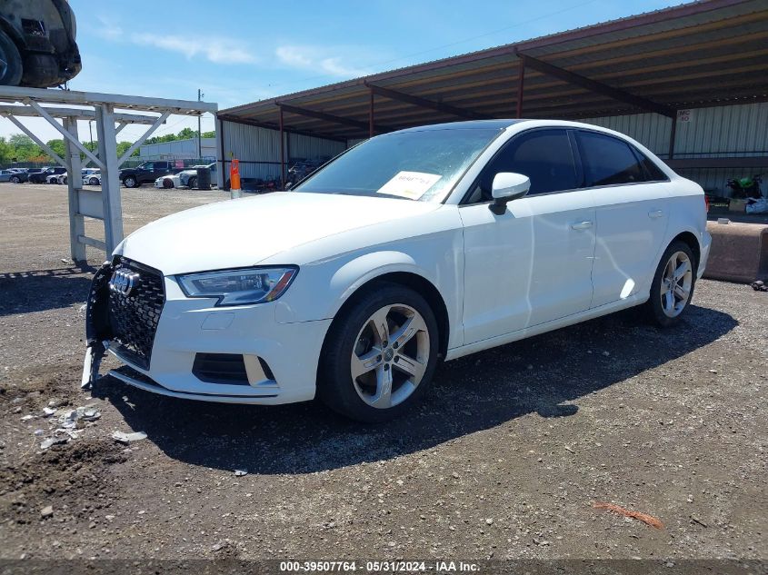 2017 Audi A3 2.0T Premium VIN: WAUAUGFF9H1030680 Lot: 39507764