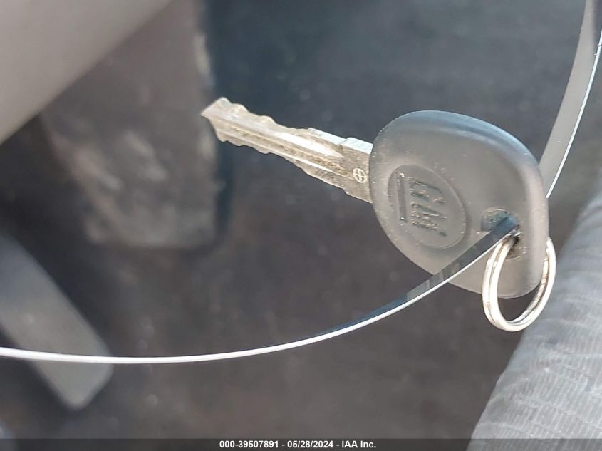 2008 Chevrolet Silverado 2500Hd Work Truck VIN: 1GCHC24KX8E122834 Lot: 39507891