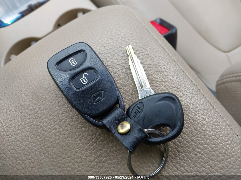 2010 Hyundai Santa Fe Limited V6 VIN: 5NMSKDAG8AH337328 Lot: 39507925