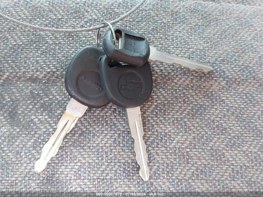 2004 Chevrolet Express VIN: 1GCGG25V541245077 Lot: 39507979