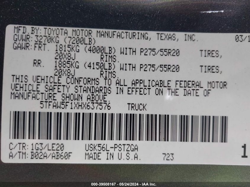 2017 Toyota Tundra Platinum 5.7L V8 VIN: 5TFAW5F1XHX637576 Lot: 39508167