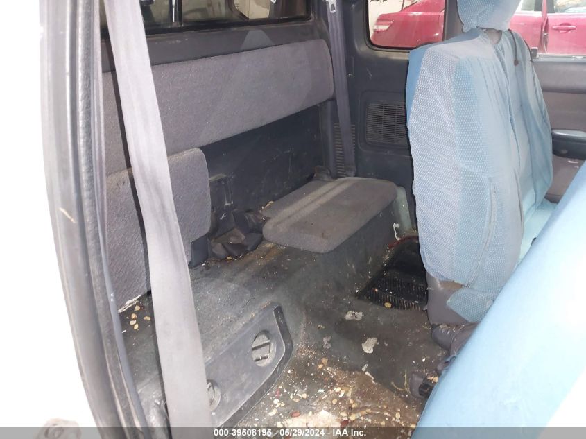 1996 Toyota Tacoma Xtracab VIN: 4TAVL52N9TZ085824 Lot: 39508195