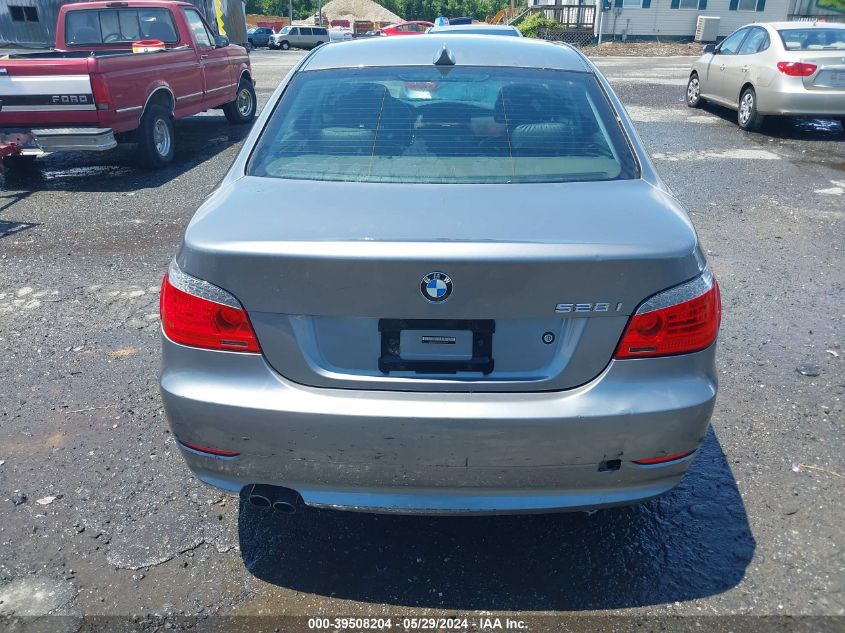 2010 BMW 528I xDrive VIN: WBANV1C5XAC159772 Lot: 39508204