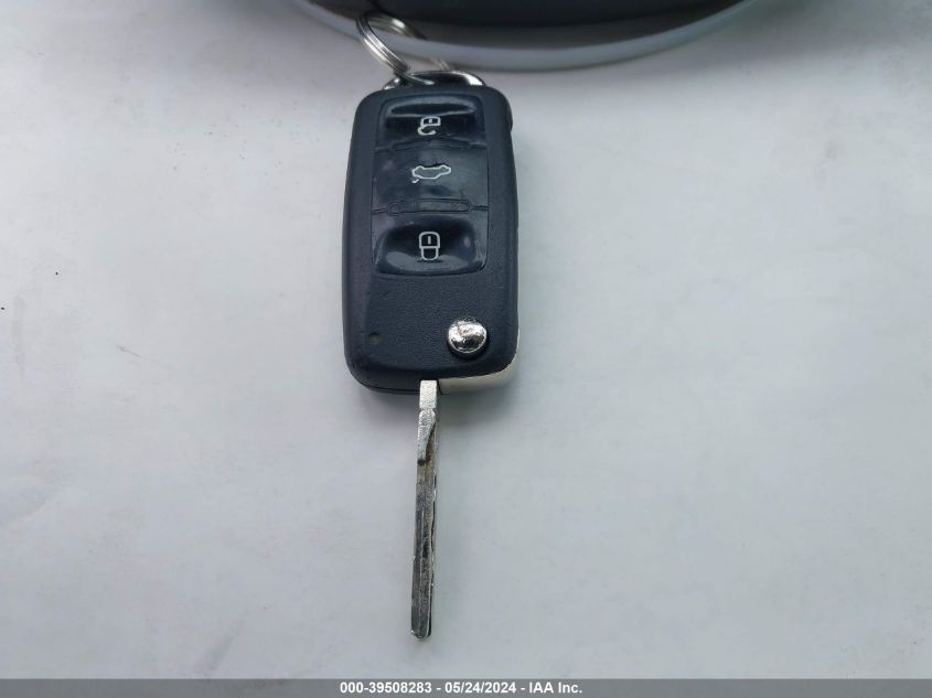 2011 Volkswagen Jetta 2.5L Se VIN: 3VWDZ7AJ2BM354512 Lot: 39508283