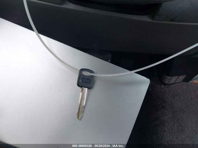 2002 Ford F-150 Lariat/Xl/Xlt VIN: 1FTRX17L22NA90881 Lot: 39508326