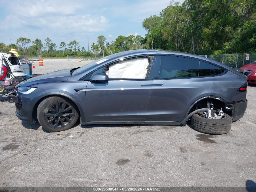 2023 Tesla Model X Dual Motor All-Wheel Drive/Standard Range VIN: 7SAXCDE5XPF370808 Lot: 39508541