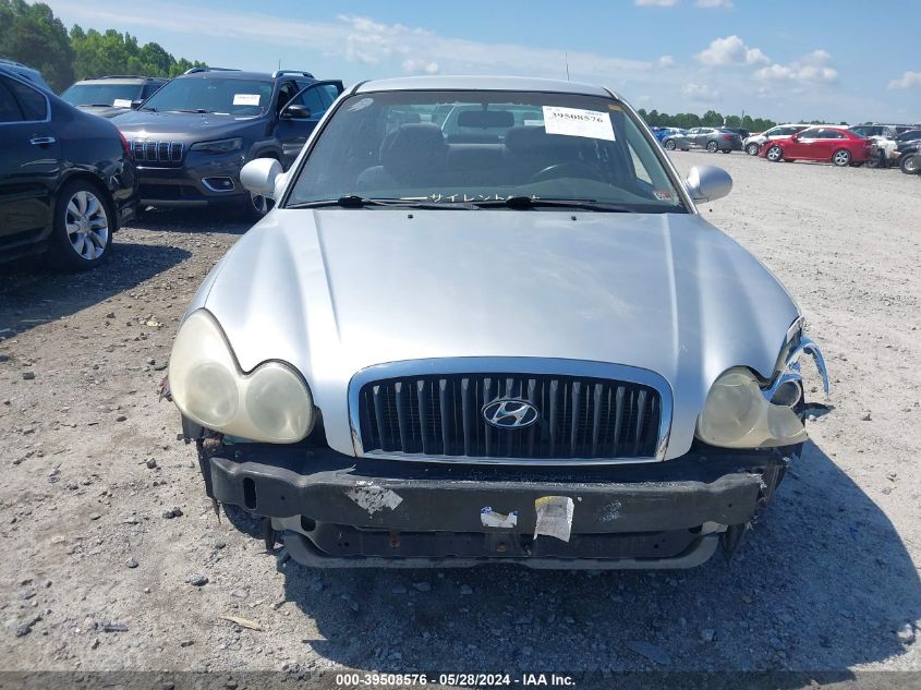 2004 Hyundai Sonata VIN: KMHWF25H54A000915 Lot: 39508576