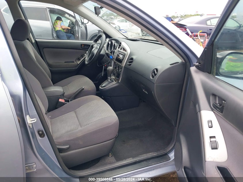 2005 Toyota Matrix VIN: 2T1KR32E05C497105 Lot: 39508846