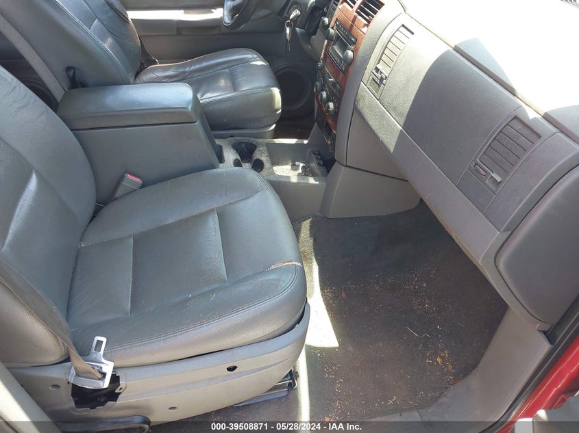 2004 Dodge Durango Slt VIN: 1D4HB48NX4F223947 Lot: 39508871