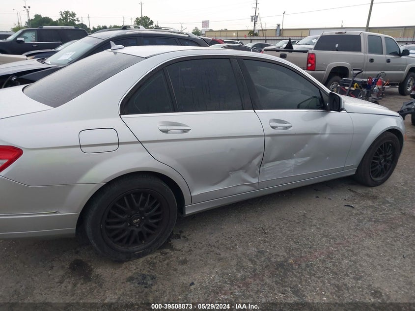 2008 Mercedes-Benz C 300 Luxury/Sport VIN: WDDGF54X78F058655 Lot: 39508873