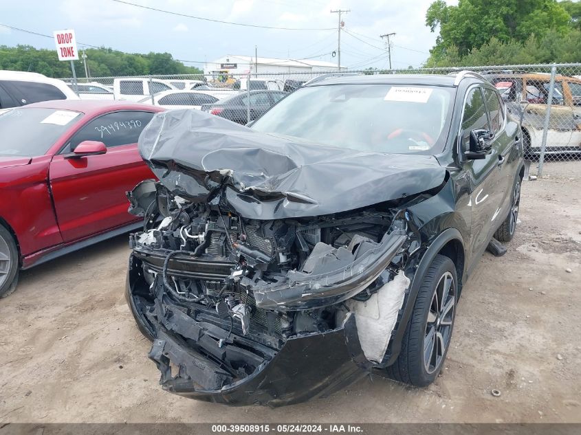 JN1BJ1CR2JW268779 2018 NISSAN ROGUE - Image 2