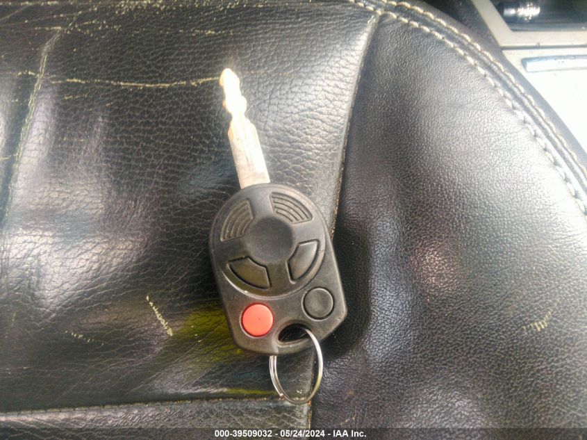 2011 Ford Fusion Sel VIN: 3FAHP0JA4BR140938 Lot: 39509032