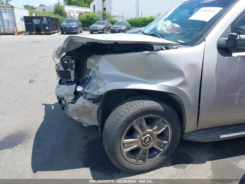 2007 Chevrolet Tahoe Lt VIN: 1GNFC13J67J378332 Lot: 39509079