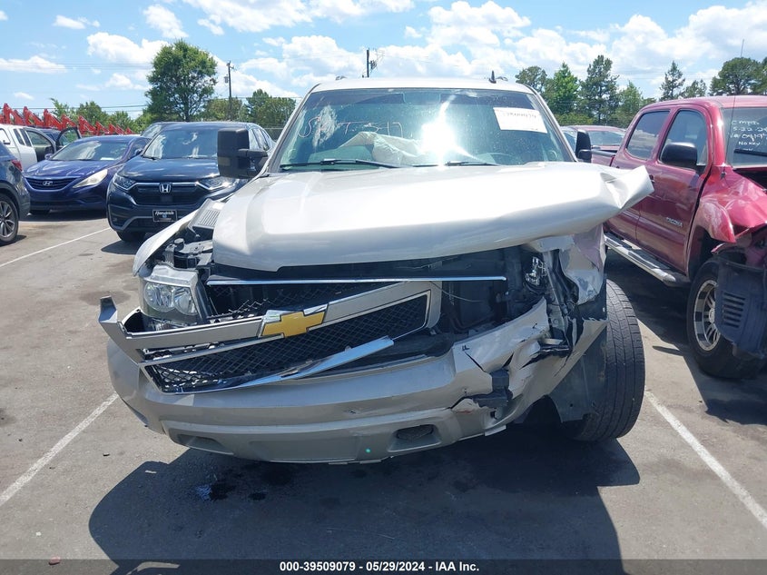 2007 Chevrolet Tahoe Lt VIN: 1GNFC13J67J378332 Lot: 39509079
