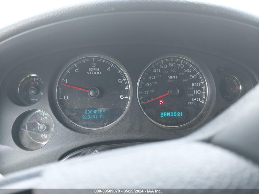 2007 Chevrolet Tahoe Lt VIN: 1GNFC13J67J378332 Lot: 39509079