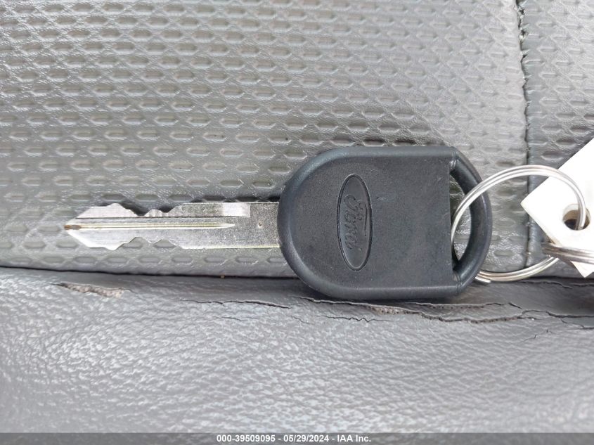 2007 Ford F-150 Fx4/Stx/Xl/Xlt VIN: 1FTRX14WX7FA87713 Lot: 39509095