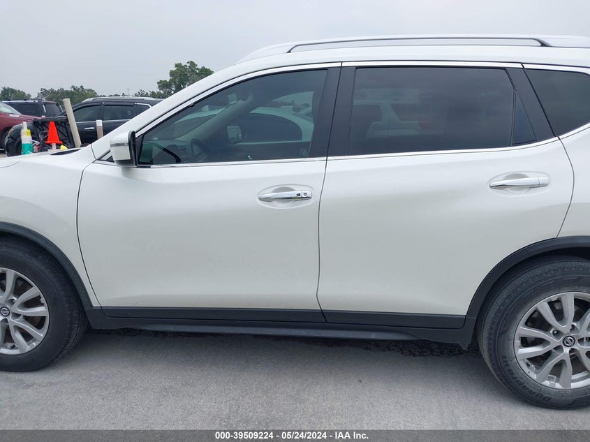 2019 NISSAN ROGUE SV - KNMAT2MT4KP559301