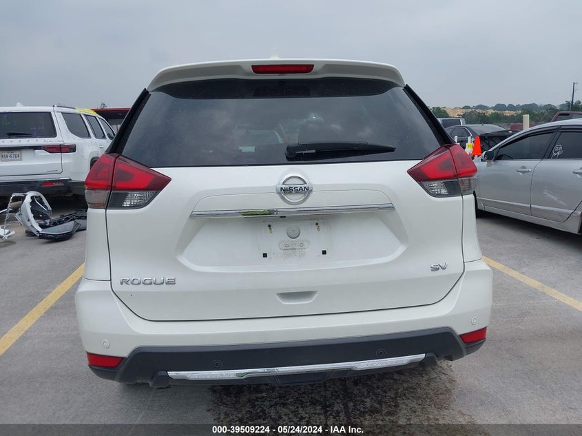 2019 NISSAN ROGUE SV - KNMAT2MT4KP559301