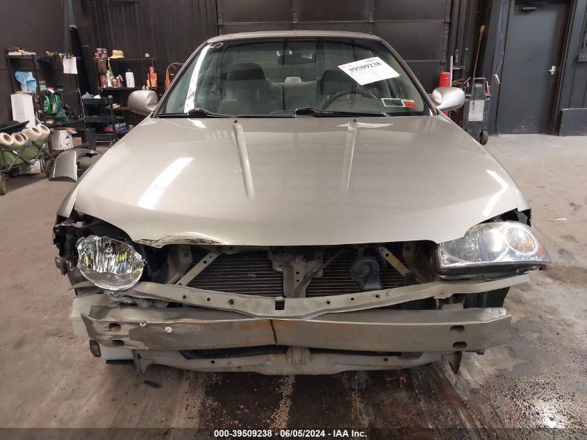 2004 Nissan Sentra 1.8S VIN: 3N1CB51D84L840772 Lot: 39509238