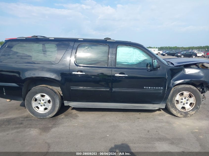 2014 Chevrolet Suburban 1500 Lt VIN: 1GNSKJE79ER237773 Lot: 39509253