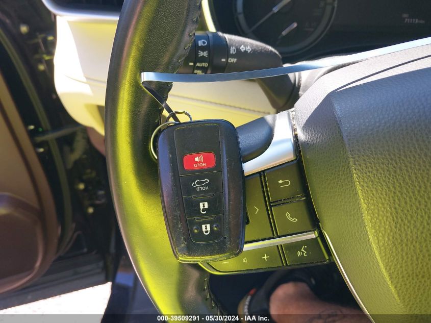 2020 Toyota Highlander Xle VIN: 5TDGZRAH8LS014405 Lot: 39509291