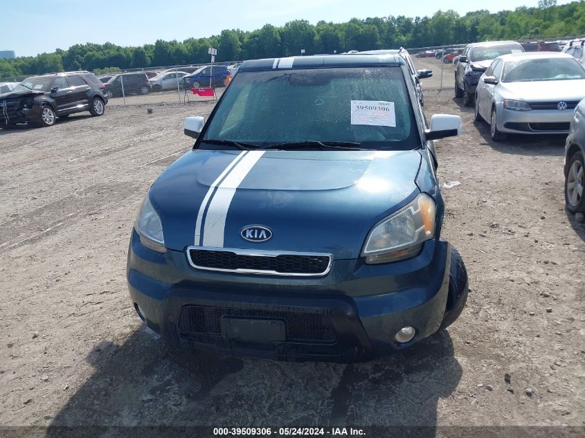 2010 Kia Soul + VIN: KNDJT2A2XA7071013 Lot: 39509306