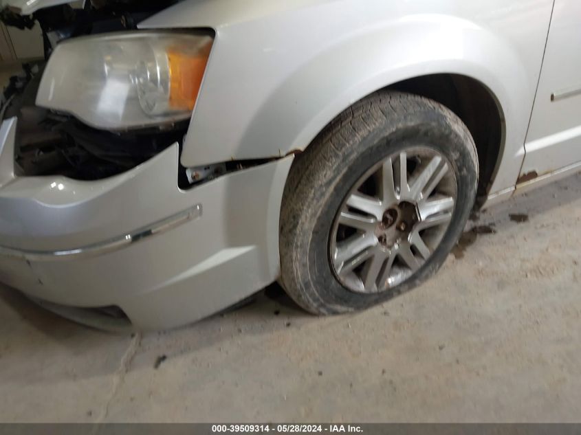 2008 Chrysler Town & Country Limited VIN: 2A8HR64X38R641379 Lot: 39509314