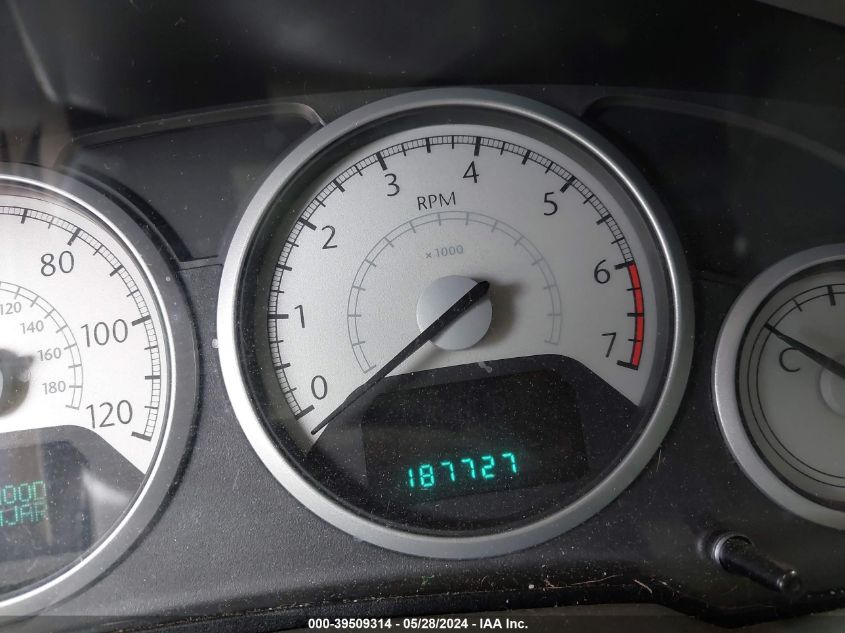 2008 Chrysler Town & Country Limited VIN: 2A8HR64X38R641379 Lot: 39509314