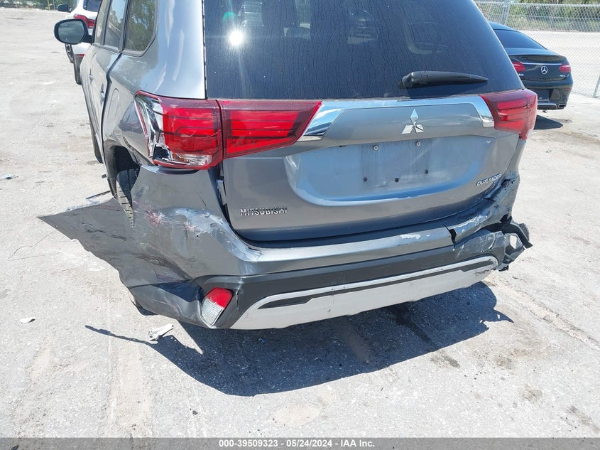2019 MITSUBISHI OUTLANDER LE/SE/SEL - JA4AD3A30KZ042566